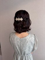 ヘアメイク/シャンプーブロー専門店 tytto by uruu池袋店【3月1日OPEN(予定)】 【池袋駅/池袋駅東口/池袋へアセット】ミディアムハーフアップ