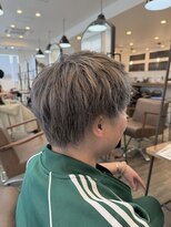 ビズヘアー グランバース(bisou hair grandbase)&nbsp;グレージュ/ダブルカラー/ブリーチ/グレー/アッシュ