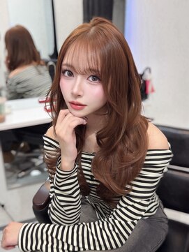 ロムーク 表参道(LOMKH) 小顔ロングレイヤーカット顔周り冬グレージュカラー透明感カラー