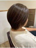 白髪ぼかしハイライト ブラウンカラー 40代 ショートボブ