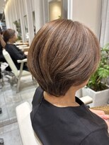 ヒアカアヴェダ 天神VIORO (Heaka AVEDA)&nbsp;ショートボブ×ベージュカラー