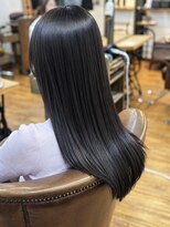 ワン エイティー ディグリース 恵比寿(180°One Eighty Degrees.) ナチュラル縮毛矯正◎溢れるツヤと自然にまとまる髪へ!