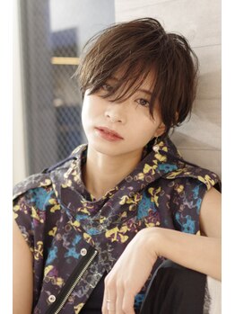 アンダー(ANNDER)の写真/骨格にフィットする似合わせカットで憧れのシルエット。頭の形が綺麗に見える♪