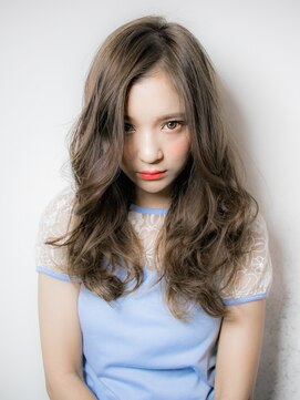 リリアン 表参道(relian) ヌーディーベージュカラーなら【relian表参道】