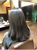 アッシュグレー