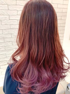 ヴァイブス(vibes) グラデーション×カシスピンク