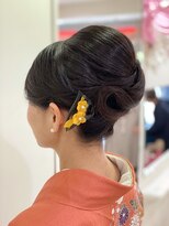 ブリエ(briller)&nbsp;TAKAKOstyle☆落ち着いた雰囲気に。デザイン夜会巻き