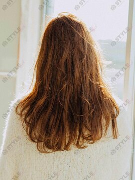 ロゼアトリエ(ROSE atelier) モテガーリーロングヘア