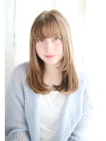 シュシュット(chouchoute)&nbsp;大人かわいいこなれ美髪ミディホワイトグレージュネビージュ/040