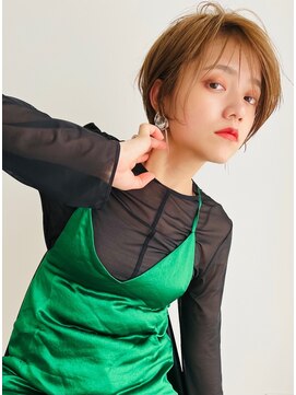 リベルテ(LIBERTE) オレンジベージュ×丸みショート