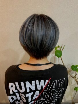 ヘアーメイク ドット(HairMakeDOT) ショート+シャドールーツ