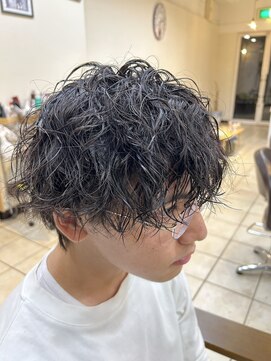 ディータ(Dita) [Dita]女子ウケ縦落ちツイストスパイラルパーマ