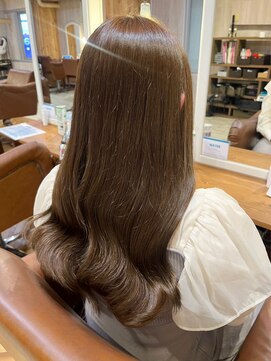 オアシス ガーデン 上野店(Oasis GaRDEN) 赤み消しオリーブカラー