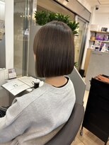 ジエクト ヴィシア(The Ect VIXIA)&nbsp;まとまるボブ　縮毛矯正　地毛風ストレート　ボブ縮毛　大人ボブ