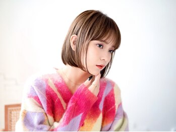 カスタードツー(CUSTARD2)の写真/スタイリッシュに決まる『ハンサムショートスタイル』顔周りの立体感が出て、小顔見え効果も抜群*