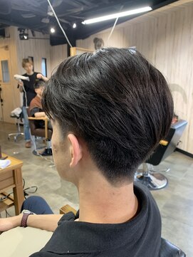 フィール ヘアー(feel hair) センターパート