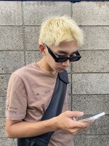 メロウ(MELLOW)&nbsp;スパイキーショート/ブロンド/ダブルカラー/ブリーチカラー