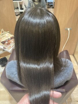 エル バイ ファースト(L by first) 【L by first】ハイレイヤー×縮毛矯正