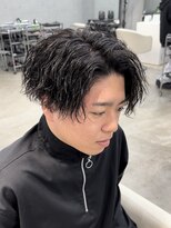 エデアンルクラ 下通(EDEAN Leclat)&nbsp;熊本ツイストスパイラル ツイスパセンターパート メンズパーマ