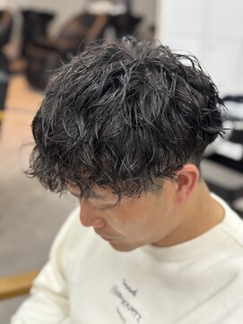 スウェル 稲毛店(Swell) MEN’S HAIR/サーフカール/刈り上げセンターパート/稲毛