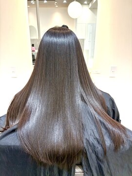 フルー 都立大学店(Fleu r) ツヤツヤの縮毛矯正は髪質改善縮毛矯正で！