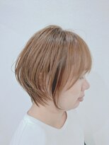 リル(Rire)&nbsp;大人小顔ショート耳かけ丸みくびれ30代40代50代