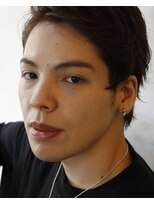 ブーケ(BOUQUET)&nbsp;ジェントルマンスタイリング アップバングジェル仕上げで好印象