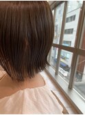 プツっと切りっぱなしボブ　20代 30代　紺野紘三