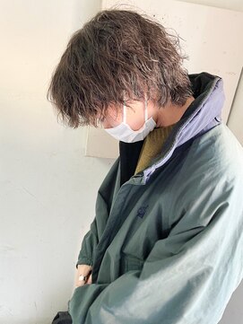 キャンバス バイ ネオリーブ 横浜西口(Canvas by neo.) 個性派ウルフツイストスパイラルパーマ【横浜】