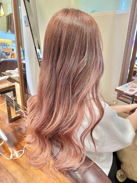 シュープ リーフウォーク稲沢店(SHOOP) 《SHOOP　設楽》ピンクベージュ×グラデーションカラー