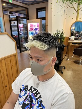 ティンカーベル(TINK‐A‐BELL) スキンフェードジェット×フェイスフレーミング