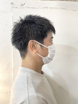 カゼ ダイカンヤマ Kaze DAIKANYAMA 大人メンズのスパイクスタイル