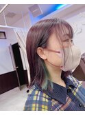 イヤリングカラー×大人ボブ
