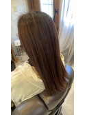 根本はしっかり白髪染め毛先はファッションカラー美髪