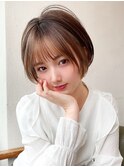 2wayバングでイメチェン!顔まわりレイヤーくびれヘアが人気◎