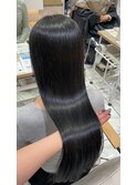 【吉田 佑衣】透明感たっぷりのブルーブラック