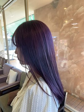 プリモ ココ 鍋島店(Primo coco.) ピンク紫系カラー