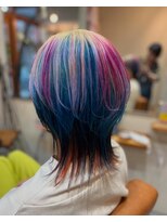 ララ(Lala)&nbsp;ウルフカット×デザインカラー