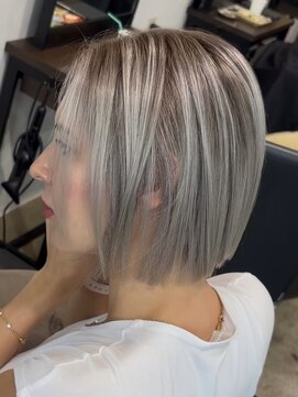 メリー オオサカ(Merly Osaka) バレイヤージュ