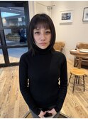 黒髪×オン眉×切りっぱなしレイヤーカット