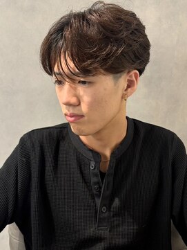 ソウル 福山駅前店(SOUL.) 刈り上げ センターパート カルマヘア メンズスタイリング