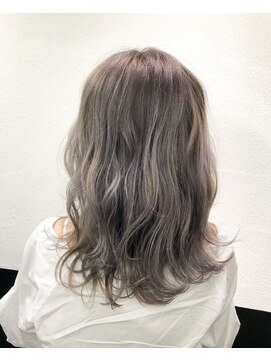 ヘア イズム 表参道(HAIR ISM) アンニュイミディアムヘア