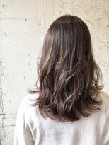 ペネロープ(Penelope)&nbsp;セミロングレイヤー/ハイライト/ベージュ系