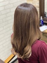 ハサミバイアトリエナガノ 千葉(8sami by atelier nagano)&nbsp;デザインカラー／レイヤーカット/ウエットヘア/オリーブベージュ