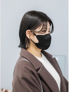 ノード(NODO) ツヤ髪切りっぱなしボブのイヤリングカラー