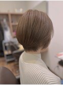 ショートボブ