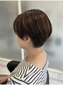 耳だしショートスタイル