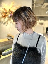 アン(un.)&nbsp;カット+パーマ+カラー