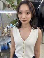 ビューズ オオサカ(VIEWS OSAKA)&nbsp;ウルフカット/レイヤーカット/似合わせカット[肥後橋]