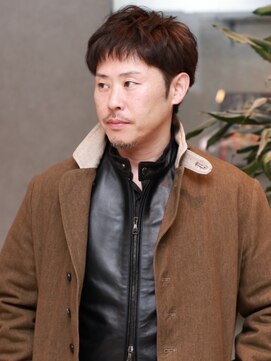 ブロック(bloc) ブラウンカラー　オン眉　似合わせカット　眉カット　爽やか